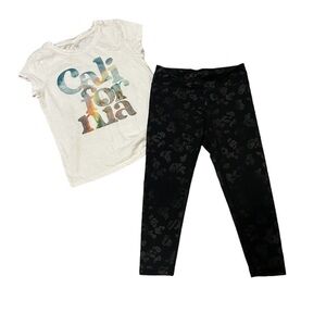 Girls size 5 outfit, leggings and tee, baby gap